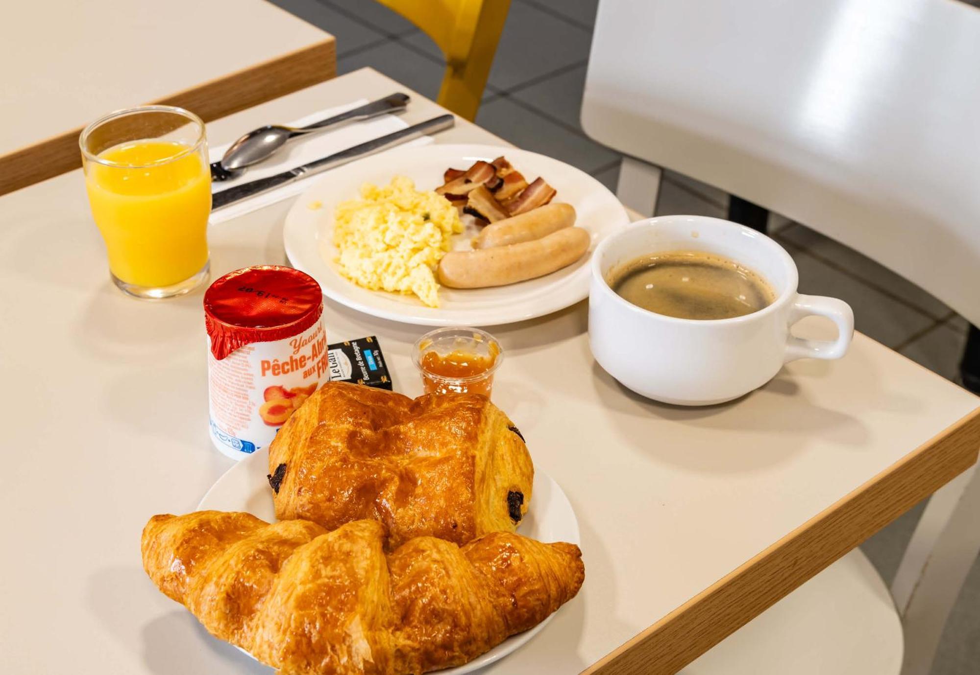 Gières B&B Hotel Grenoble Universite 1 מראה חיצוני תמונה
