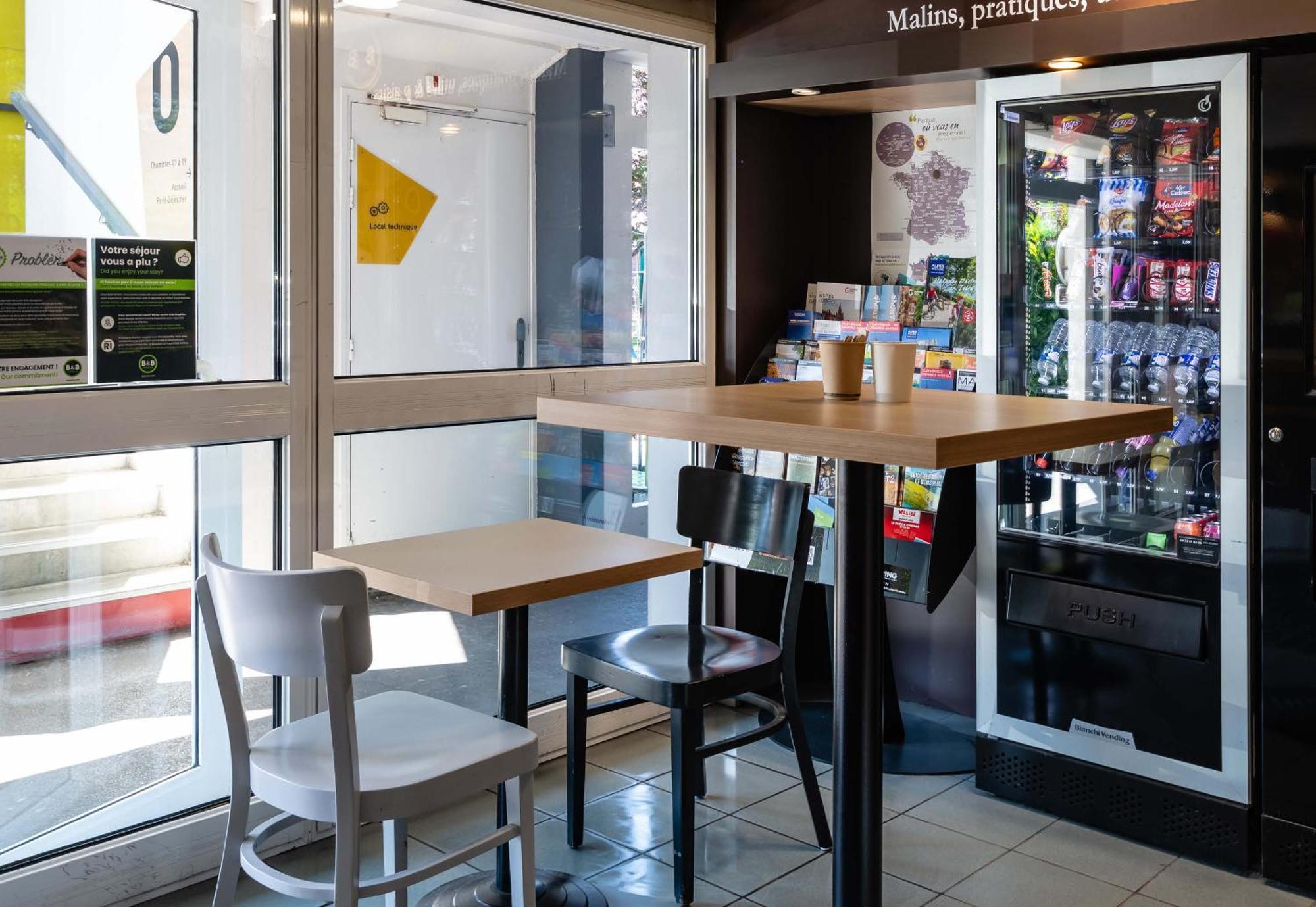 Gières B&B Hotel Grenoble Universite 1 מראה חיצוני תמונה