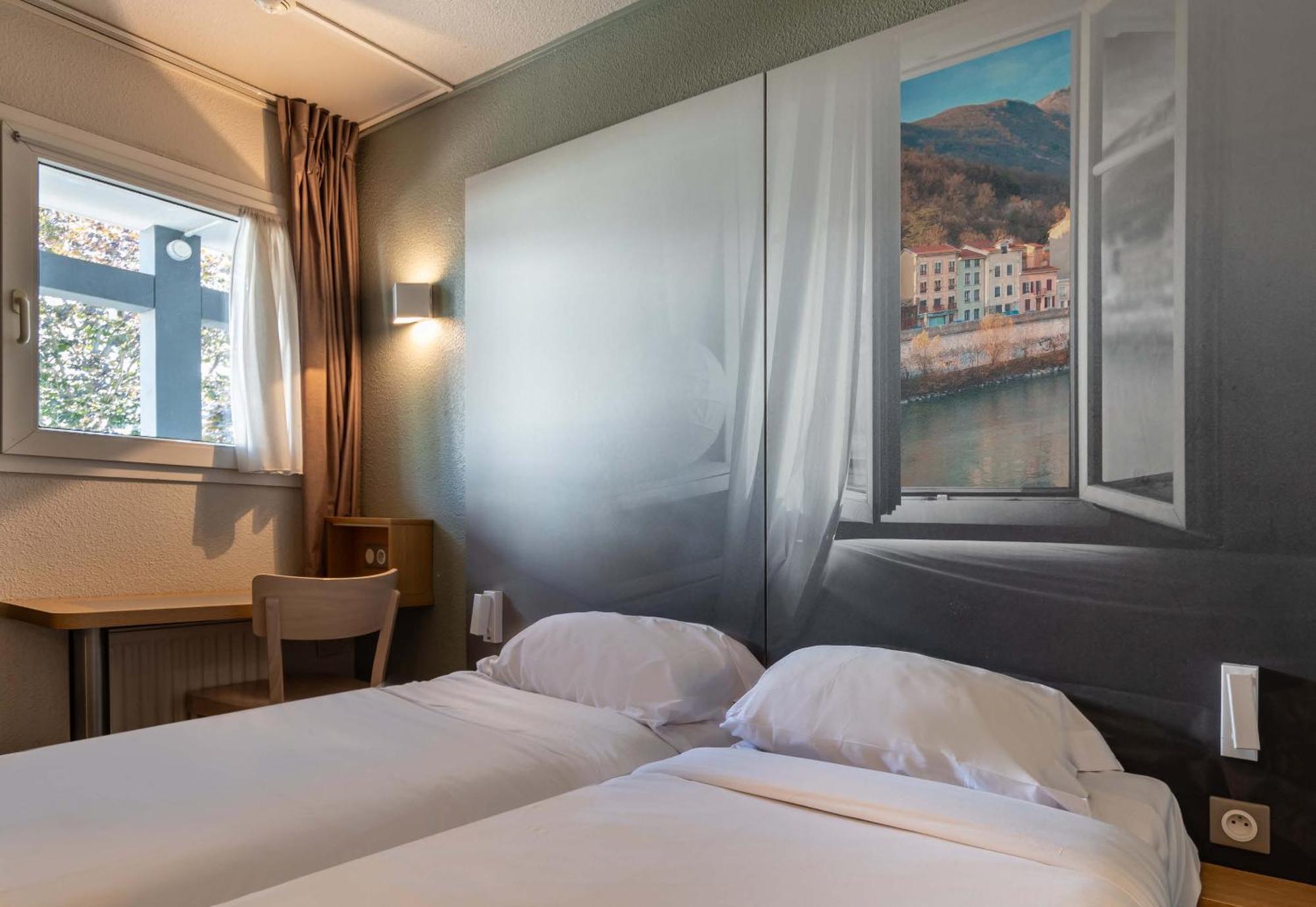 Gières B&B Hotel Grenoble Universite 1 מראה חיצוני תמונה