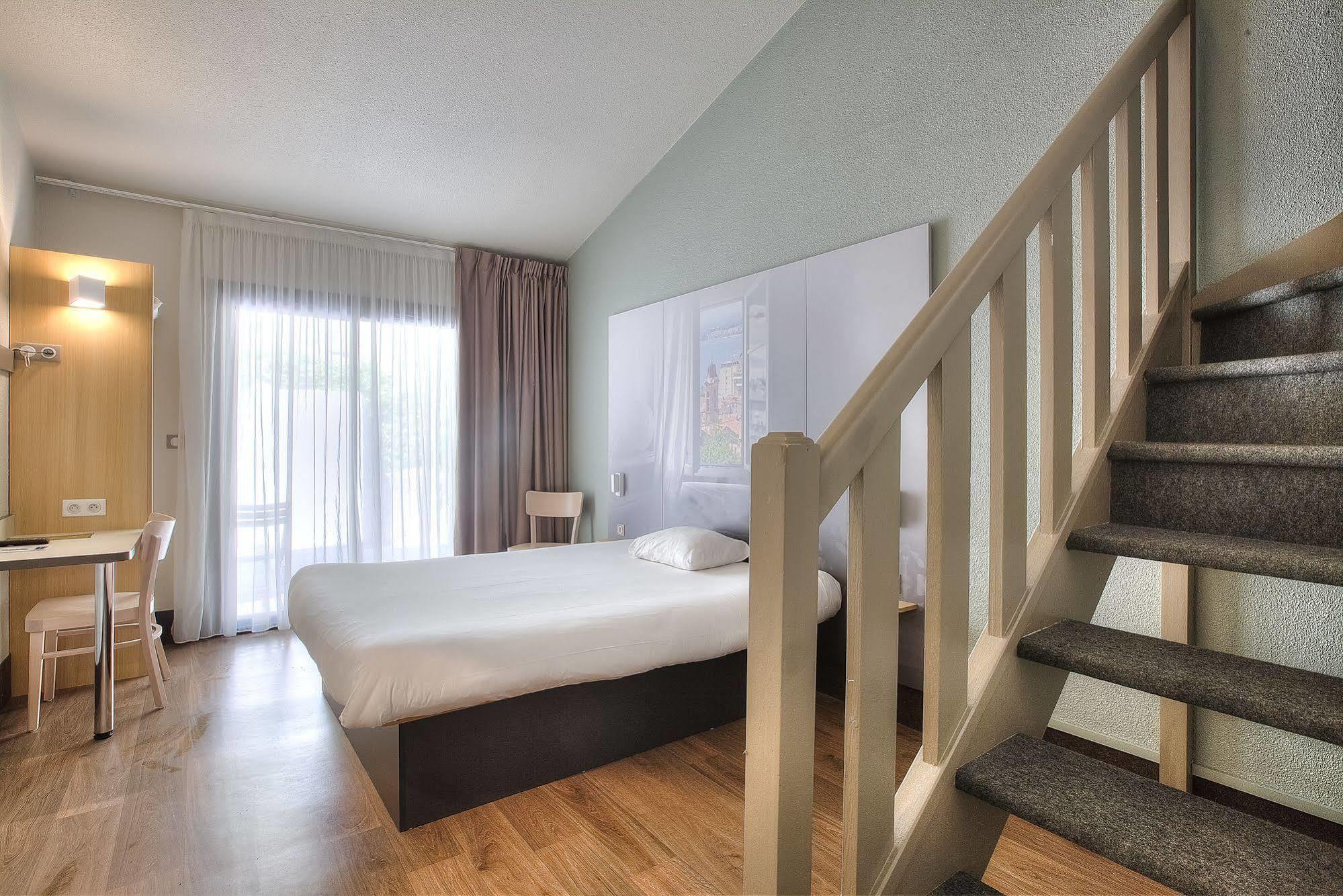 Gières B&B Hotel Grenoble Universite 1 מראה חיצוני תמונה
