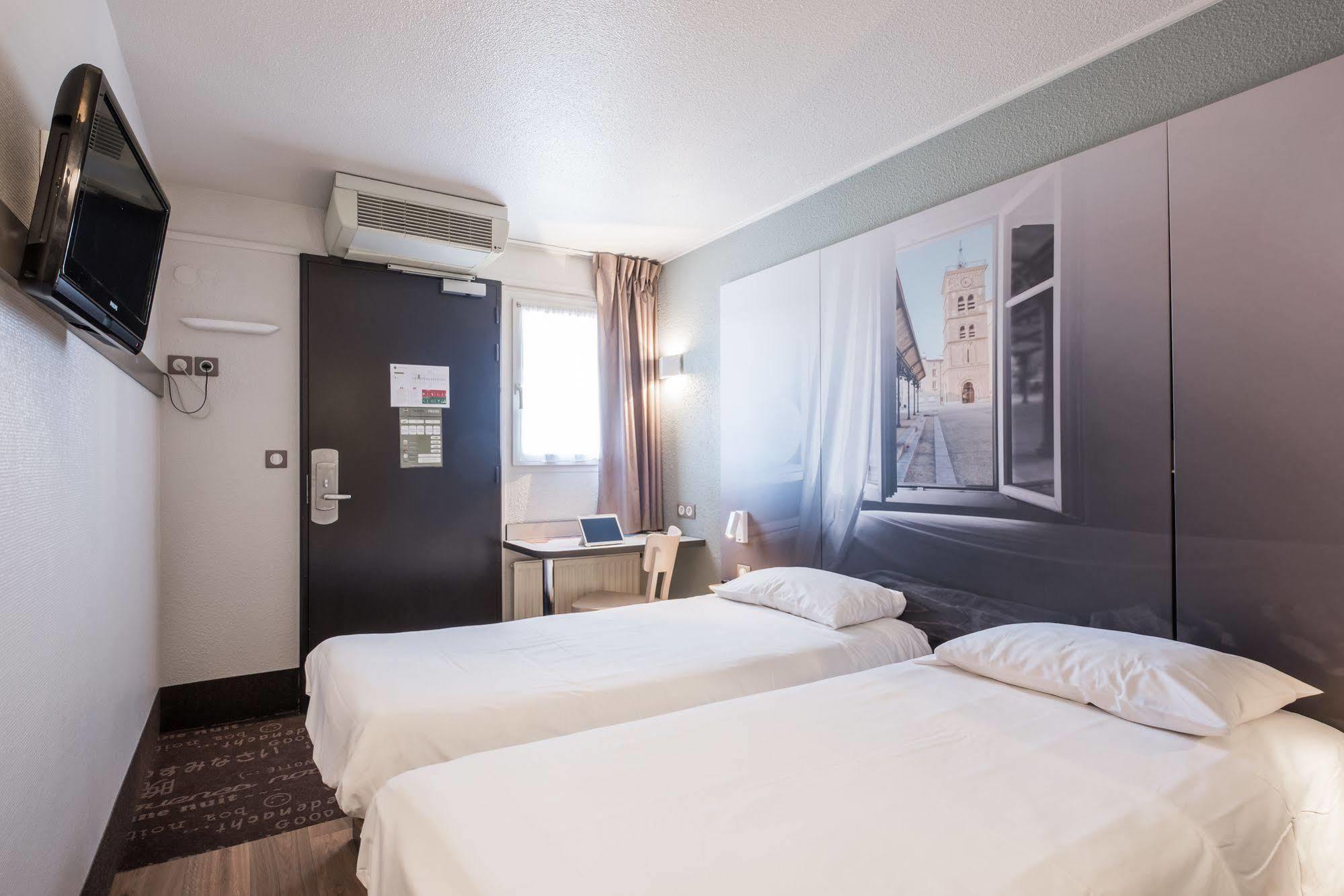 Gières B&B Hotel Grenoble Universite 1 מראה חיצוני תמונה